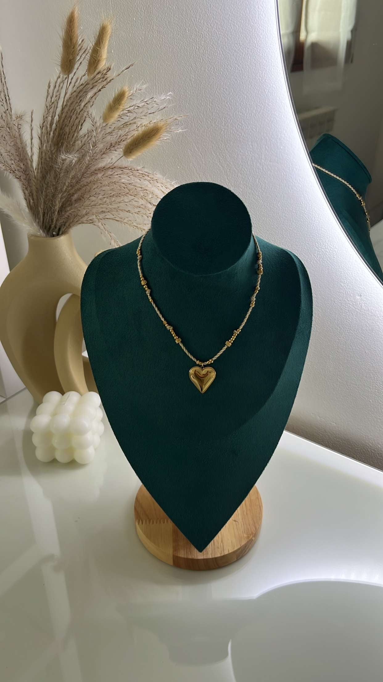 COLLIER Golden Heartline white